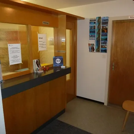 게스트하우스 Restaurant Sunnmatt Aeschi Bei Spiez